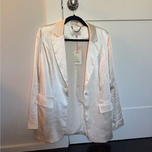 Skies Are Blue Shimmering Cream Blazer